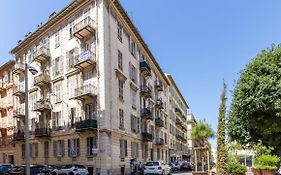 Apartment On Dante Street Next To The Sea