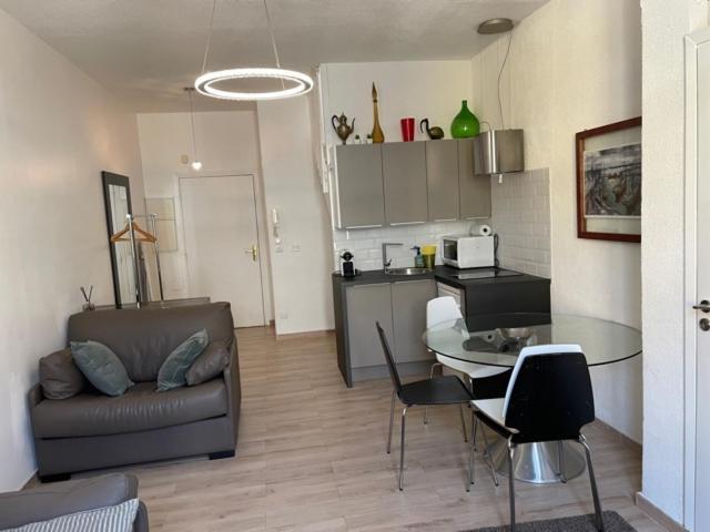 Apartment On Dante Street Next To The Sea Nizza Exterior foto